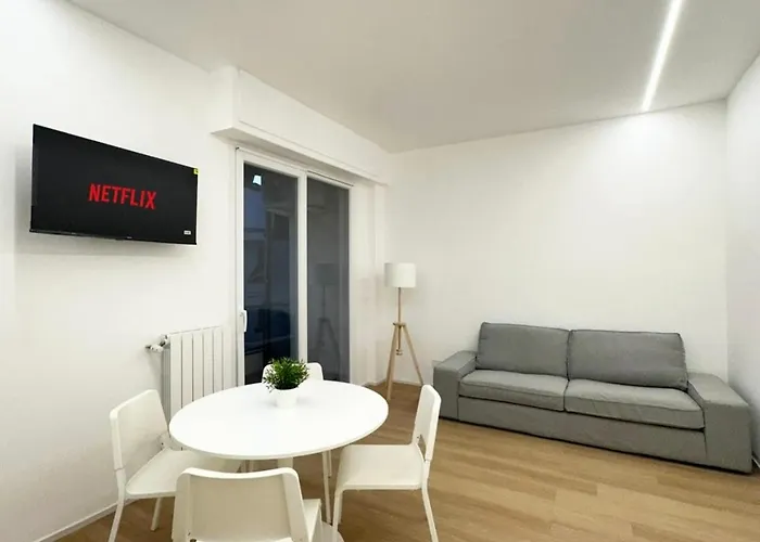 Lanterna View - Sea View Apartment Genua